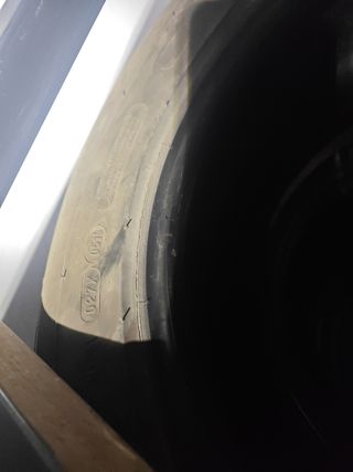 Neumáticos usados 225/60 R16 102v