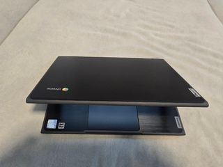Lenovo IdeaPad 300e Chromebook 2-en-1