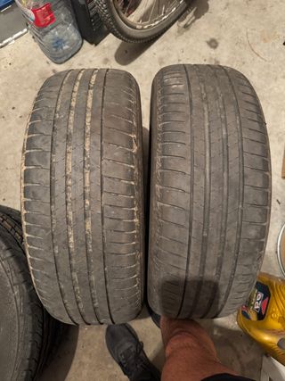 2 Bridgestone 205/60R16 92H