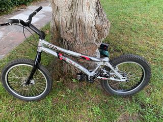 Bicycle Monty Kamel 219 MONTY 219MAGURAトライアルバイク MONTY