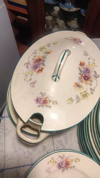 Vajilla Antigua 58 piezas