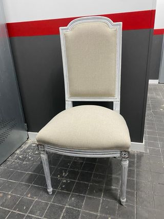 Sillas comedor decapadas madera de caoba.