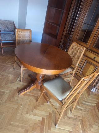 Muebles salón madera maciza