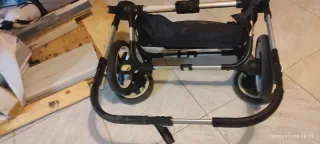 Bugaboo gemelar azul. O solo una parte.