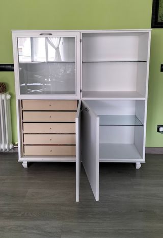 Aparador blanco vintage