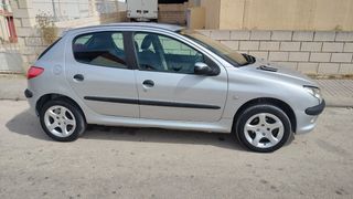 Peugeot 206 2003