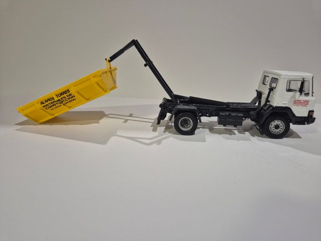 Ebro Camión 1/43 - Álmos Torres