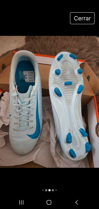Botas Nike Vapor usadas una vez.