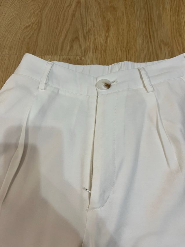 Pantalones Stradivarius blancos