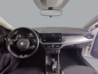 Skoda Kamiq 1.0 TSI Active 70 kW (95 CV)