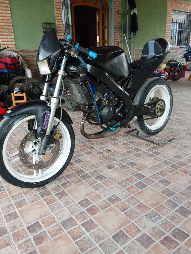 Aprilia RS 50 Chesterfield de segunda mano por 700 EUR en