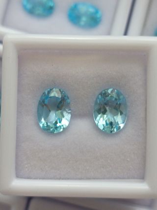 2 Aguamarinas ovaladas naturales