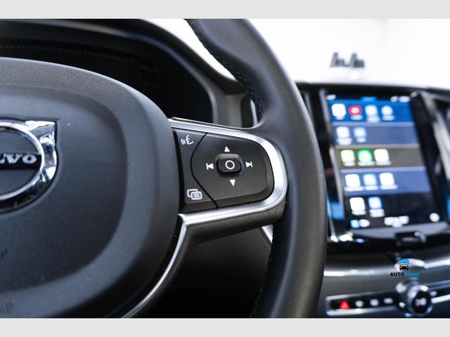 Volvo XC60 2.0 T6 AWD Recharge Ultimate Black Ed AT