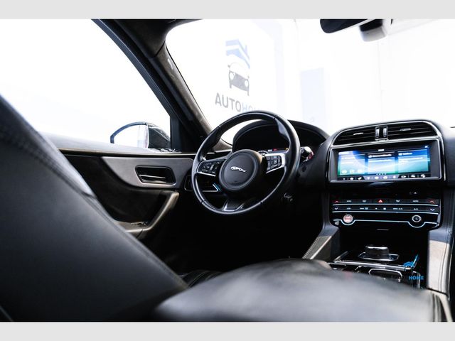 Jaguar F-Pace 2.0L i4D 177kW Portfolio AWD Auto