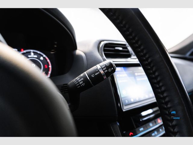 Jaguar F-Pace 2.0L i4D 177kW Portfolio AWD Auto