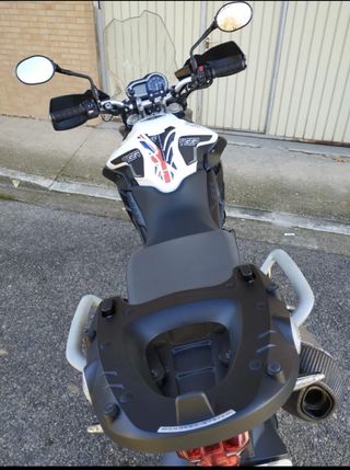 Triumph Tiger 800 XR