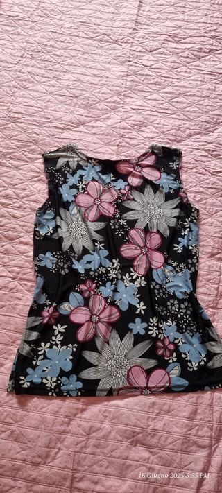 Canotta fiori estiva