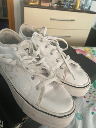 Converse blancas plataforma 40