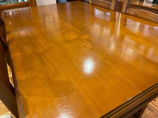 Mesa extensible + 6 sillas madera maciza