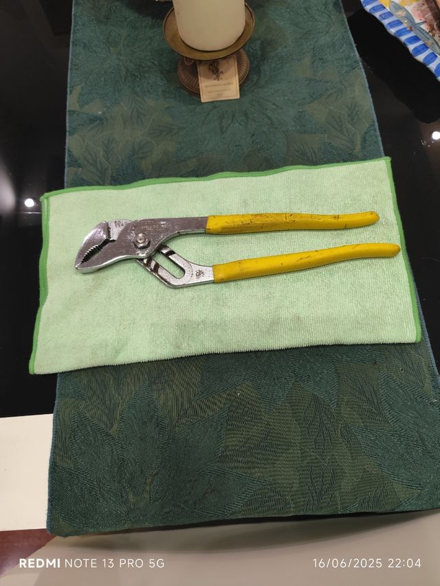 BAHCO 5226 DC TENACILLA ARTICULADA MANGO PVC 400