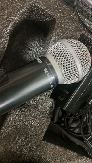Shure Beta 58 microfono de mano inalambrico GLXD4