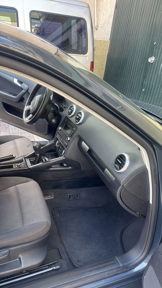 Audi A3 2.0 TDI Audi A3 Spotrback  2009