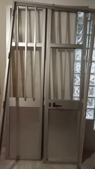 Puerta aluminio - 2 hojas