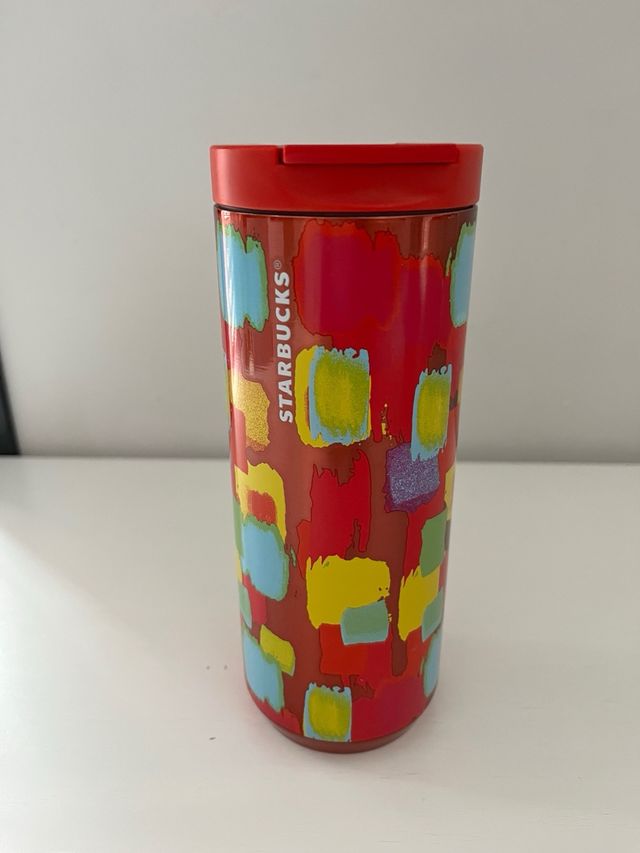 Copo térmico de Starbucks vermelho