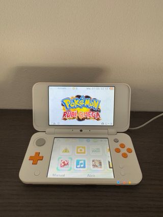 Nintendo 2DS XL