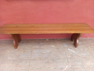 Bancos de madera maciza