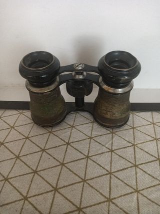 Binoculares antiguos de ópera