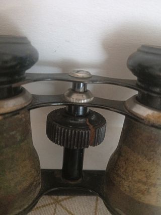 Binoculares antiguos de ópera