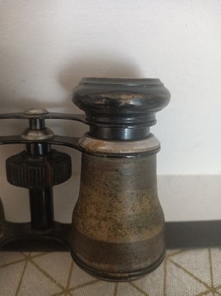 Binoculares antiguos de ópera