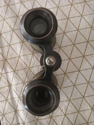 Binoculares antiguos de ópera