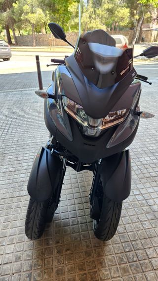 Yamaha Tricity 300 - 1000km