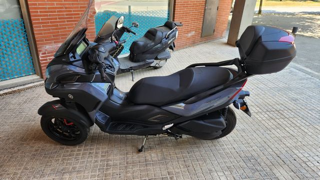 Yamaha Tricity 300 - 1000km