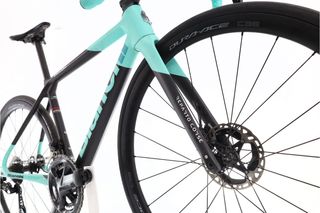 Bianchi Specialissima Arkea Team Di2 12V (carretera) t.48