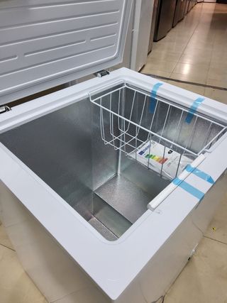 Arcón congelador Nevir: Oferta 219€