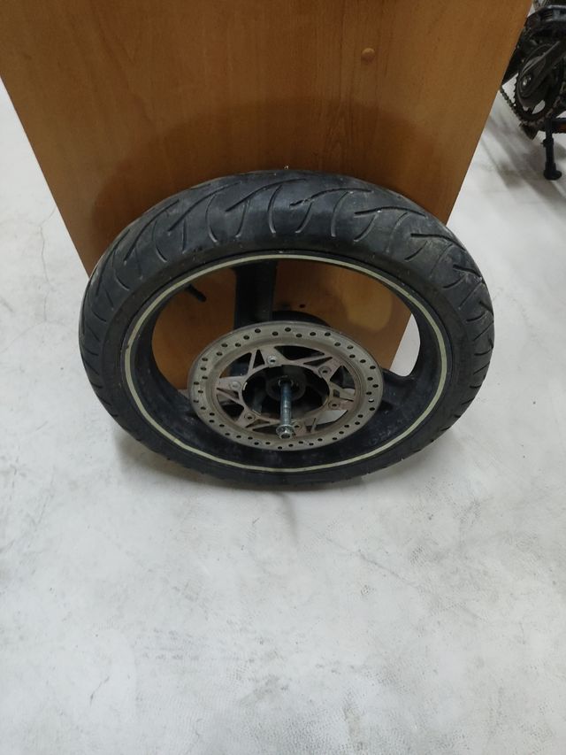 Llanta motoTubeless