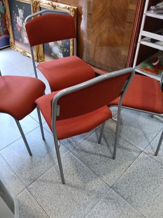 4 sillas oficina rojas