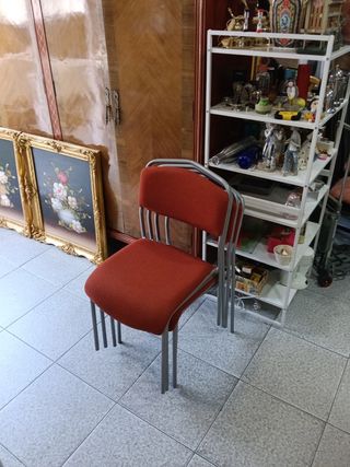 4 sillas oficina rojas