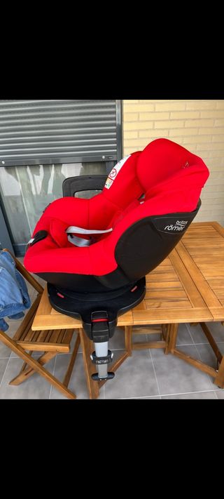 Britax Römer Dualfix Isofix.
