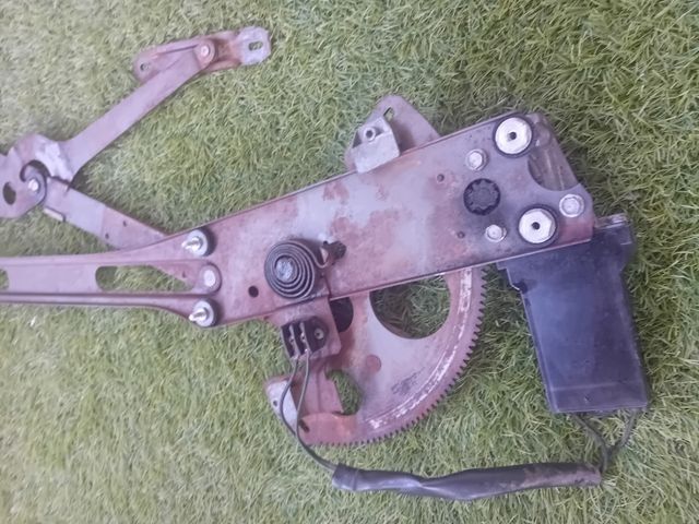 Elevalunas delantero izquierdo Mercedes W107