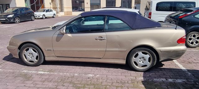 Mercedes-Benz CLK 2000