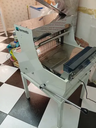 Cortadora de pan Torrents