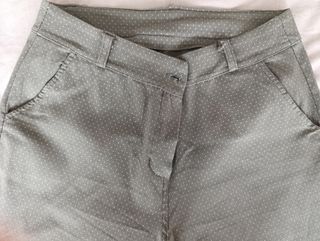 Pantalón topos verde militar