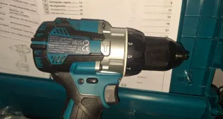 Makita DHP489RTJ Taladro percutor 18v 5ah