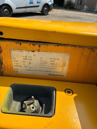 Transpaleta eléctrica Jungheinrich EJE 120