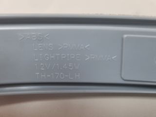 Pisca Lateral Mercedes-Benz Direito