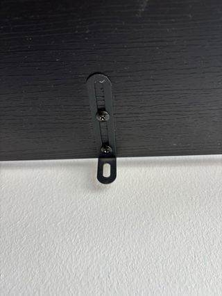Estantería negra metal y madera